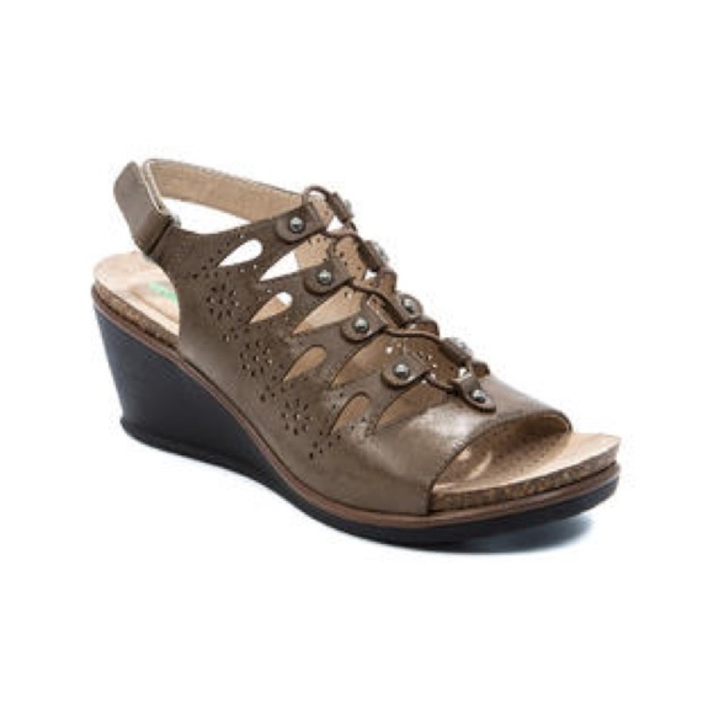 Bare Traps Natashia Wedge Sandals Lace-Up Size 6.5